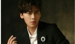 圈内爆料的李易峰是谁,圈内爆料揭示明星背后的故事